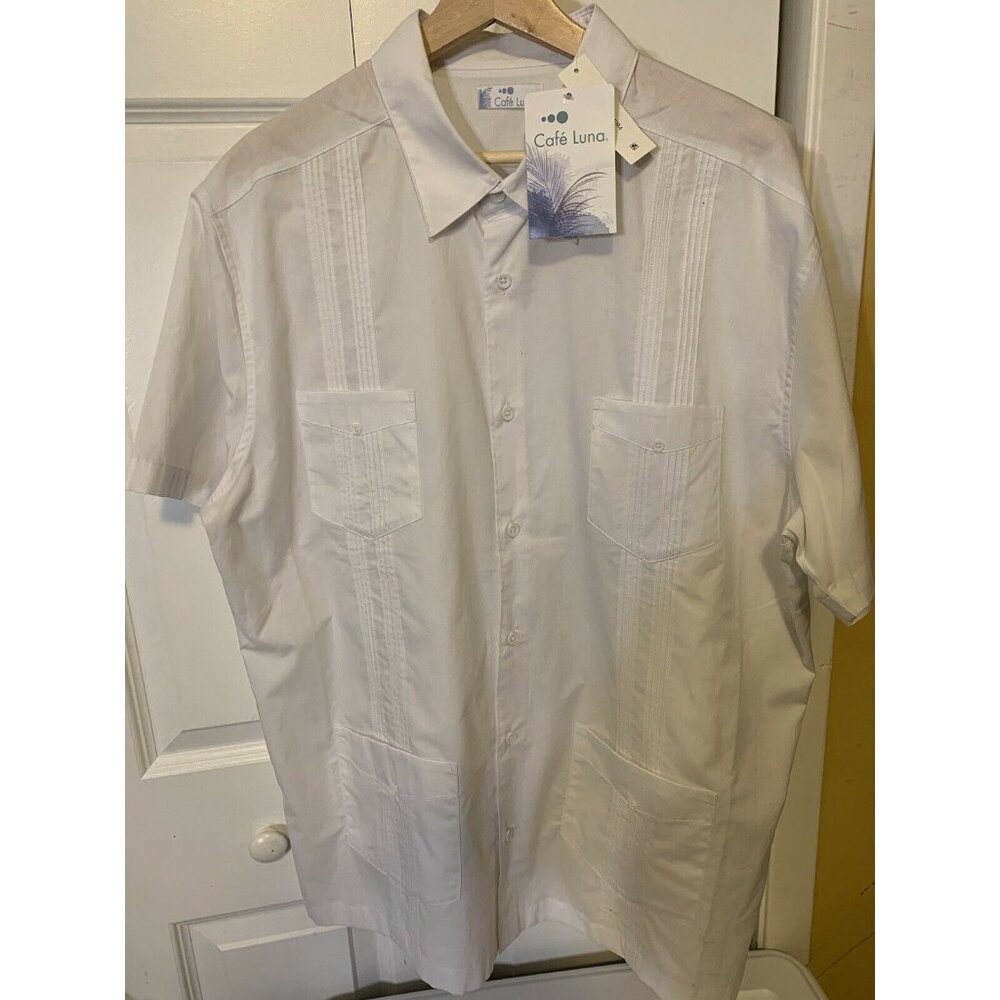 New Café Luna Men's Fish Design Man Bass Fishing Camp Shirt Size XL NWT